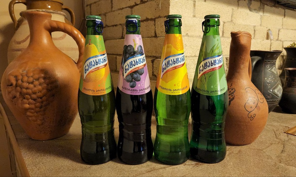 Лимонад Натахтари 0,5 л (виноградный) at Tbilisuri Ezo in Tbilisi }}